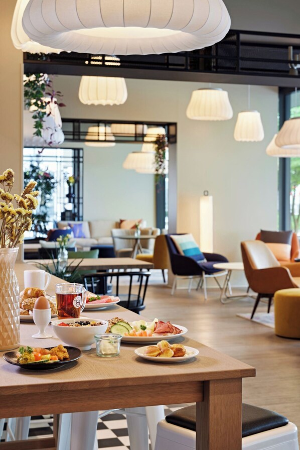 Dining - LEGERE EXPRESS Tuttlingen (Tuttlingen)