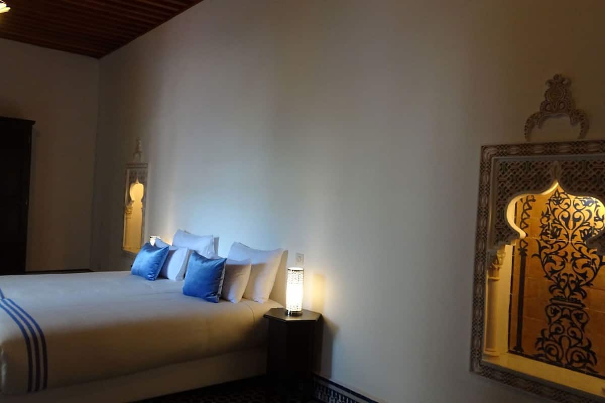 Premium bedding, pillowtop beds, minibar, in-room safe