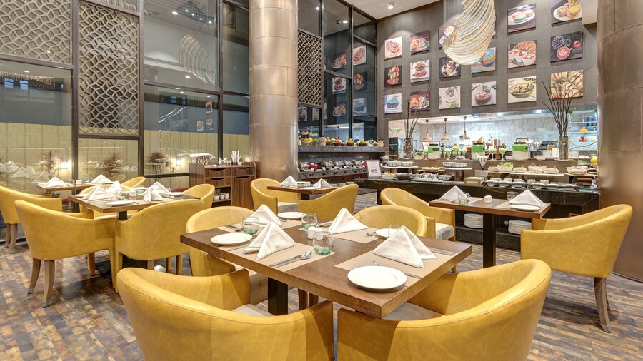 Holiday Inn Kolkata Airport by IHG