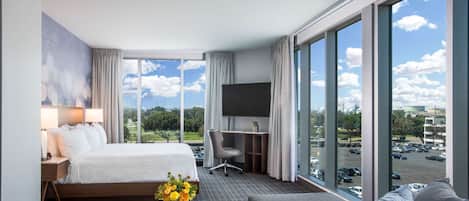 Suite, 1 letto king con divano letto, non fumatori | Biancheria da letto di alta qualità, materassi in memory foam