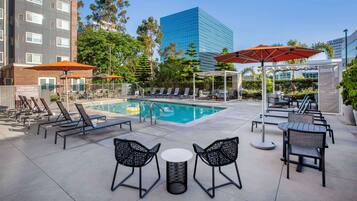 Outdoor pool, open 9:00 AM to 9:00 PM, free pool cabanas, pool umbrellas