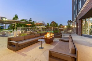 Exterior - Cambria Hotel LAX (El Segundo)