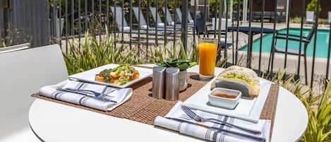 Daily cooked-to-order breakfast for a fee