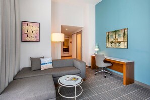 Premium bedding, memory foam beds, in-room safe, desk - Cambria Hotel LAX (El Segundo)