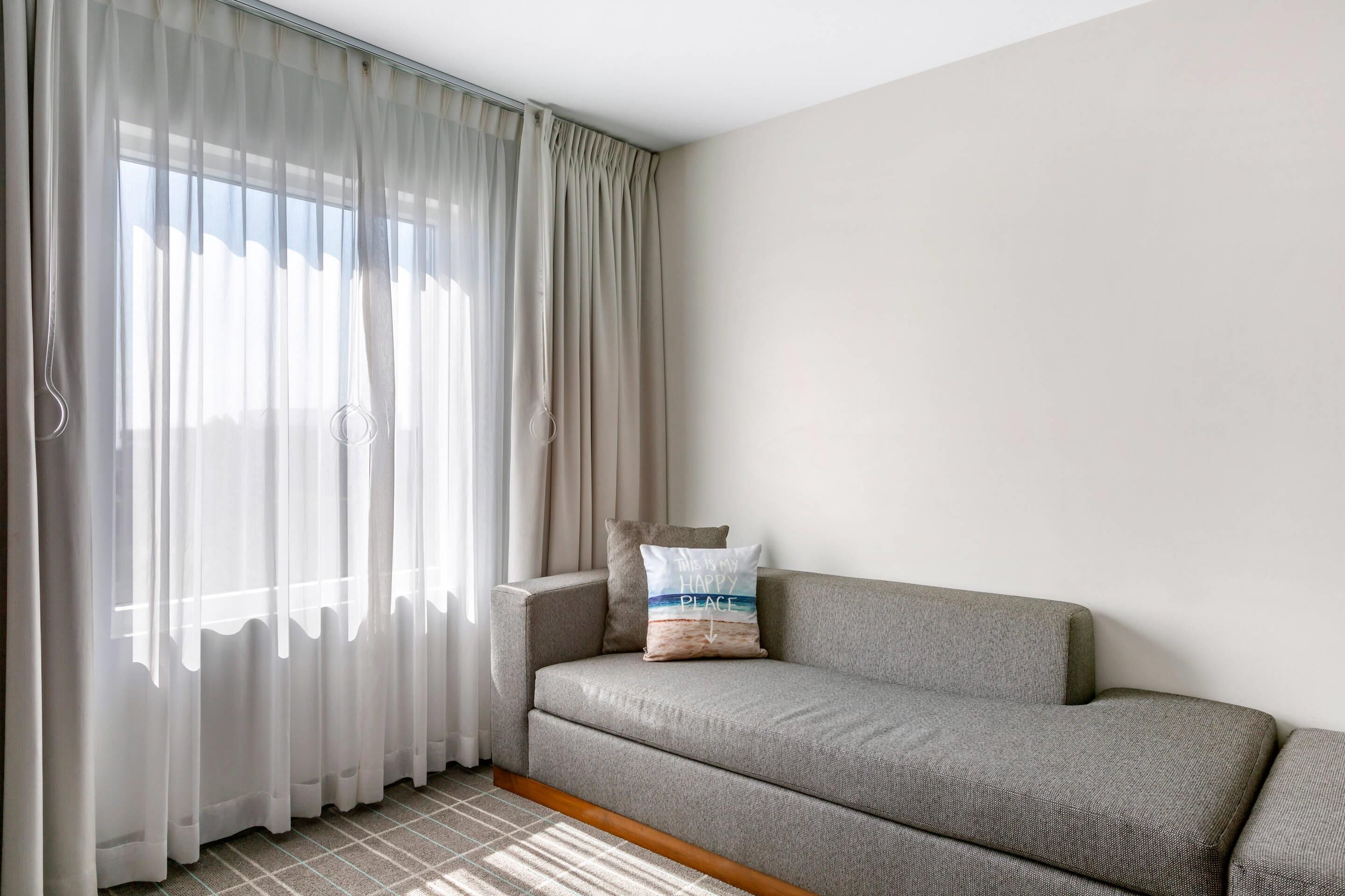 Accessible Suite, 1 King Bed, Tub, Non Smoking | Premium bedding, memory foam beds, in-room safe, desk