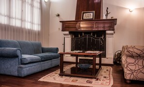 Coin salon dans le hall