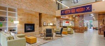 Country Inn & Suites by Radisson, Charlottesville-UVA, VA