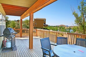 Villa Resort Home, 2 Bedrooms | Terrace/patio