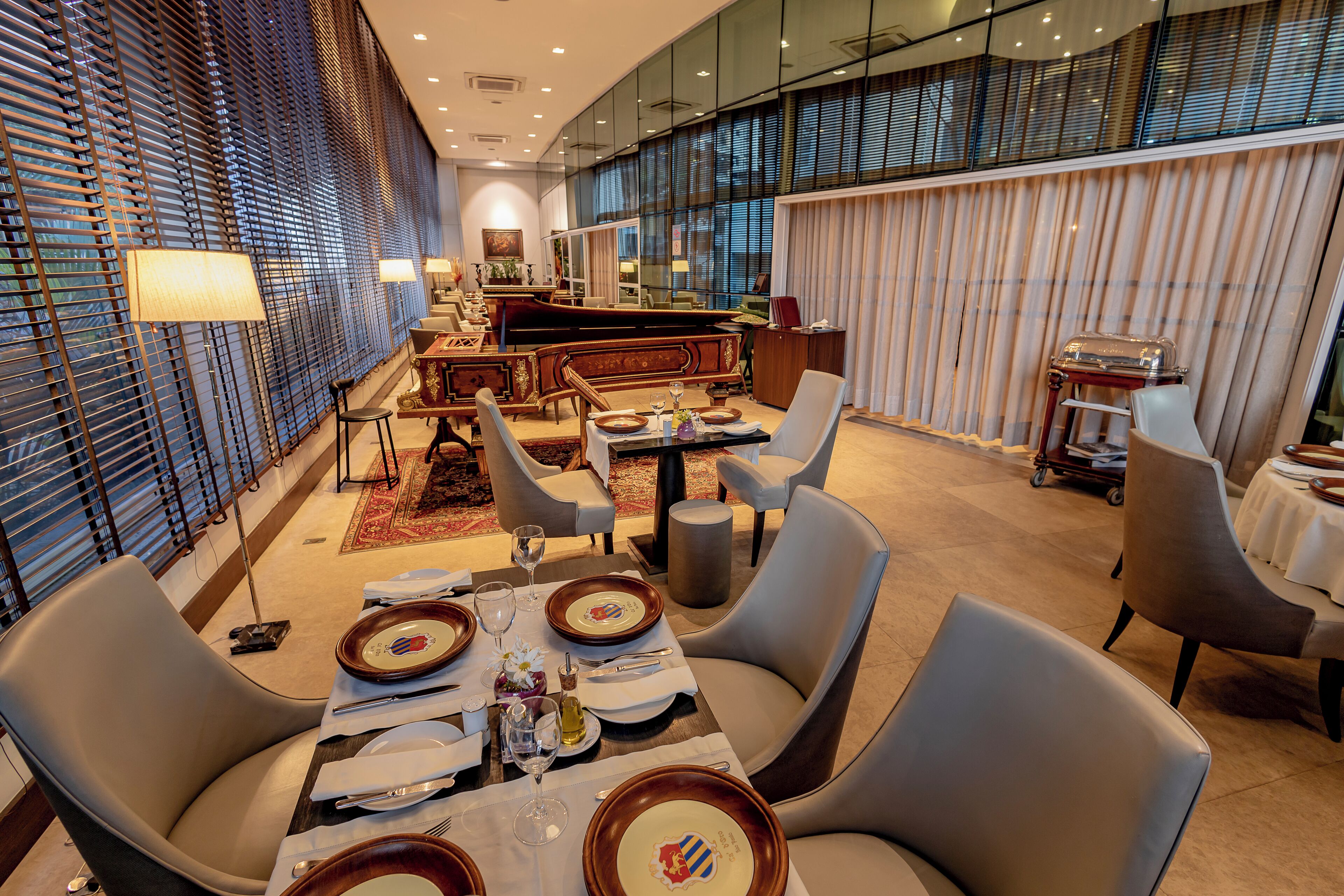 breakfast, lunch, dinner served; italian cuisine