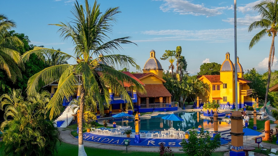 Canadian Resorts Nuevo Vallarta