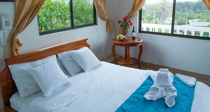 Hostal Sir Francis Drake