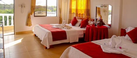 Family Room, Balcony | Desk, free WiFi, bed sheets