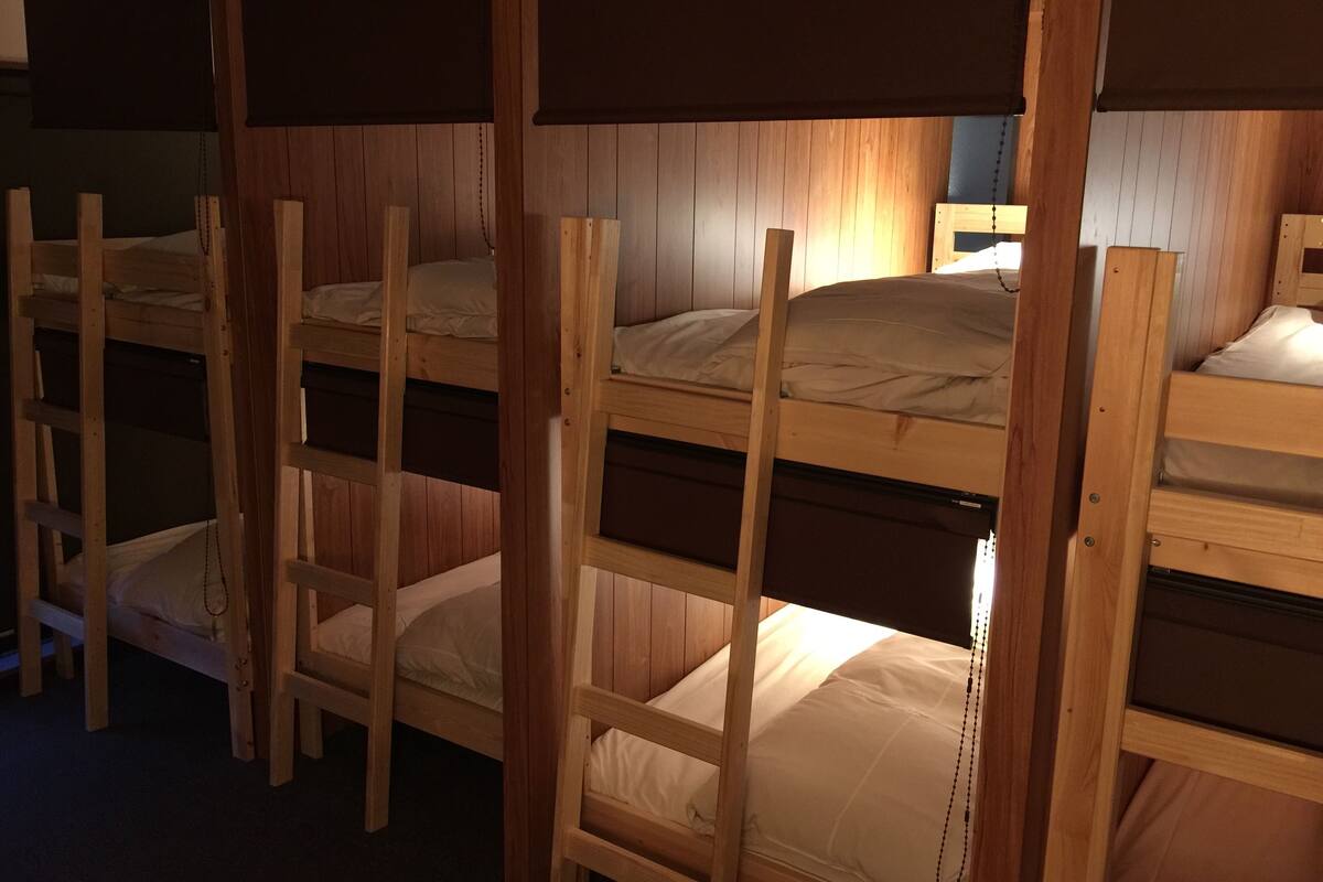 Blackout curtains, free WiFi, bed sheets