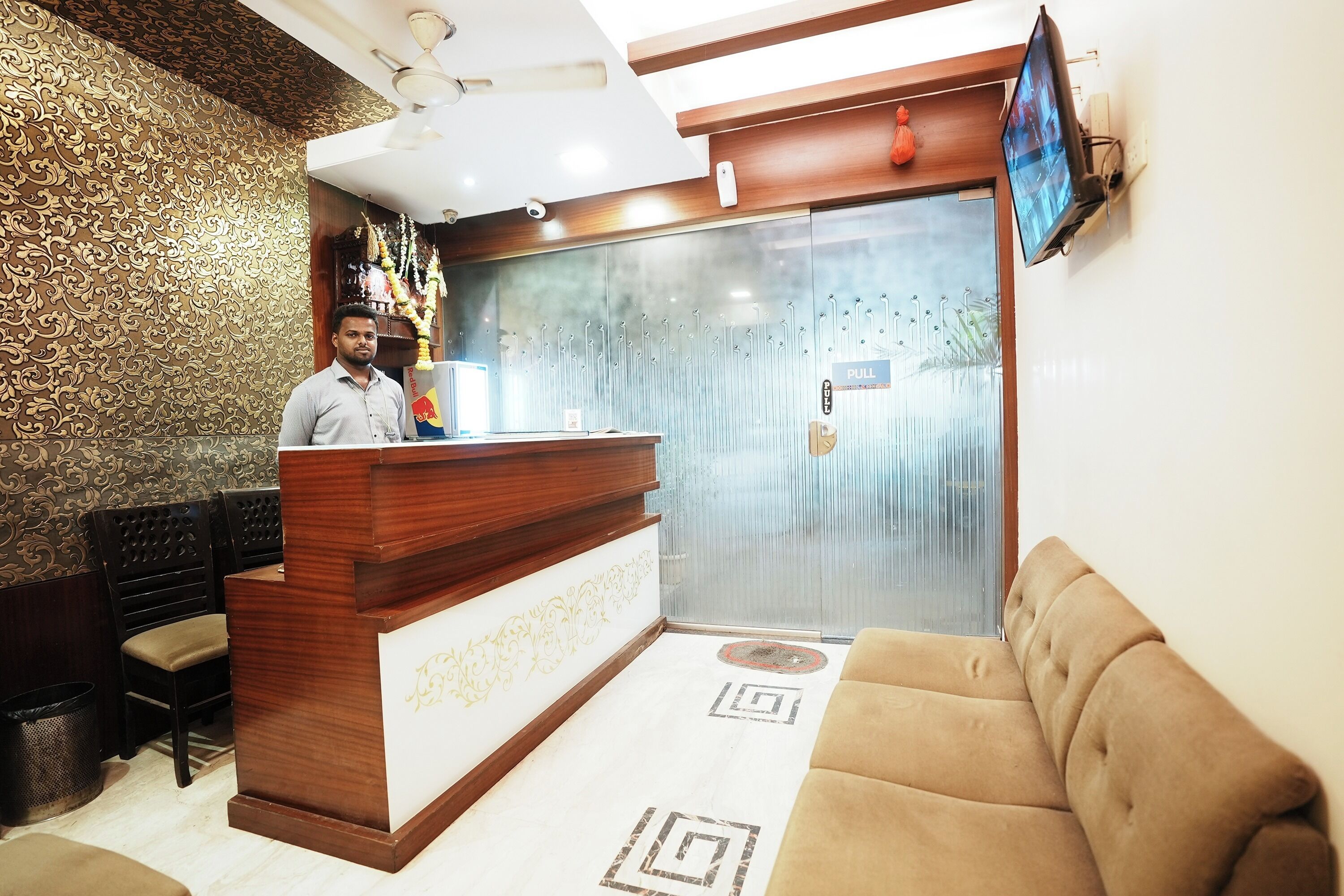 Photo - Collection O Airport Metro Andheri East