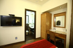 Club Room | View from room