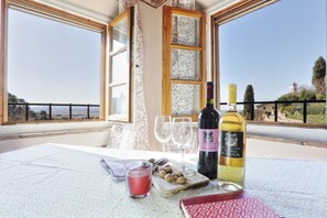 Apartment, 2 Schlafzimmer | Wohnbereich