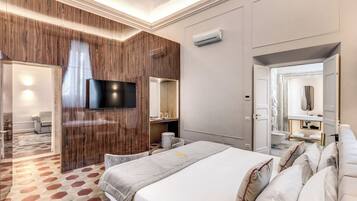 1 Schlafzimmer, Allergikerbettwaren, Daunenbettdecken, Minibar