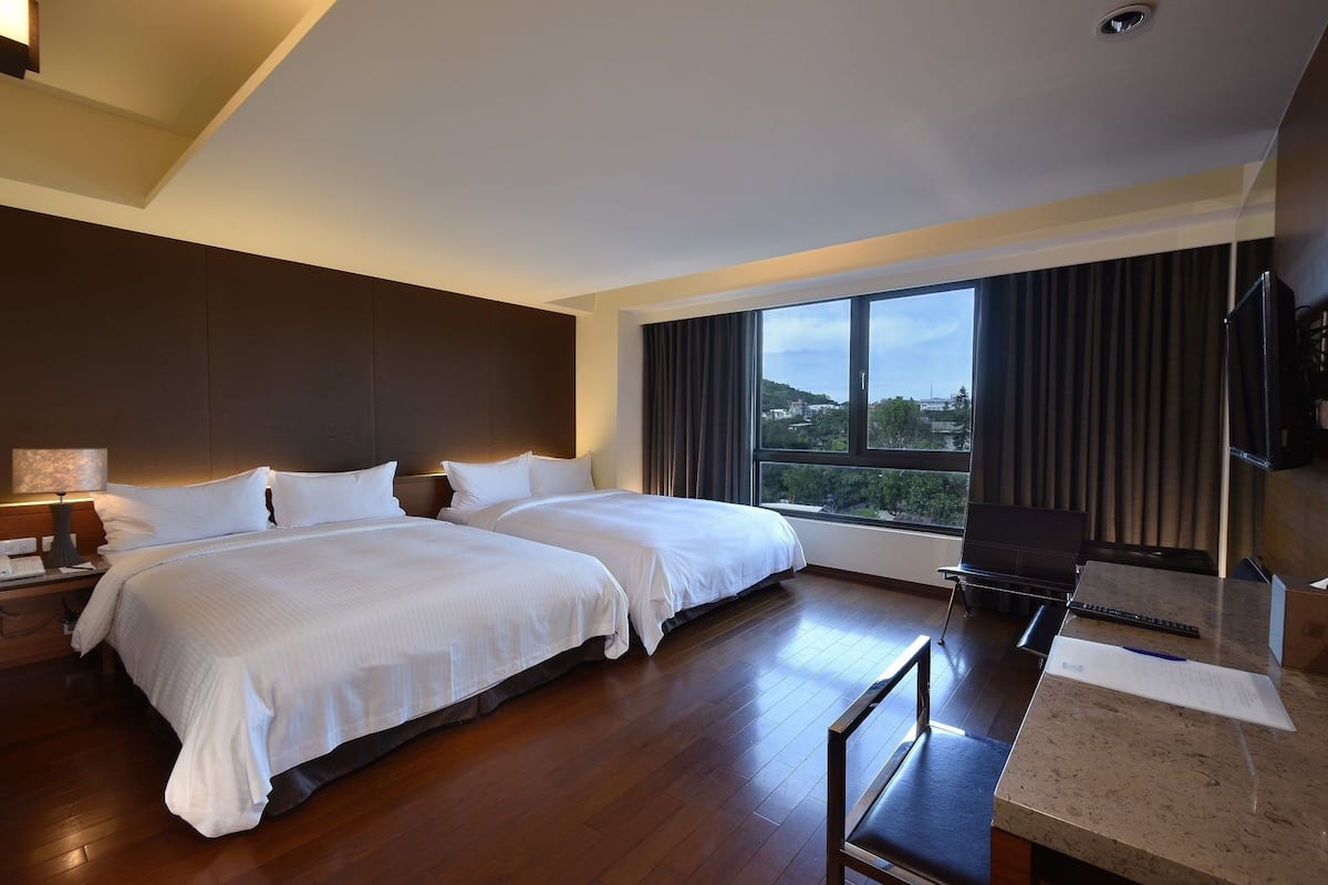 Family Room | Minibar, desk, blackout drapes, free WiFi
