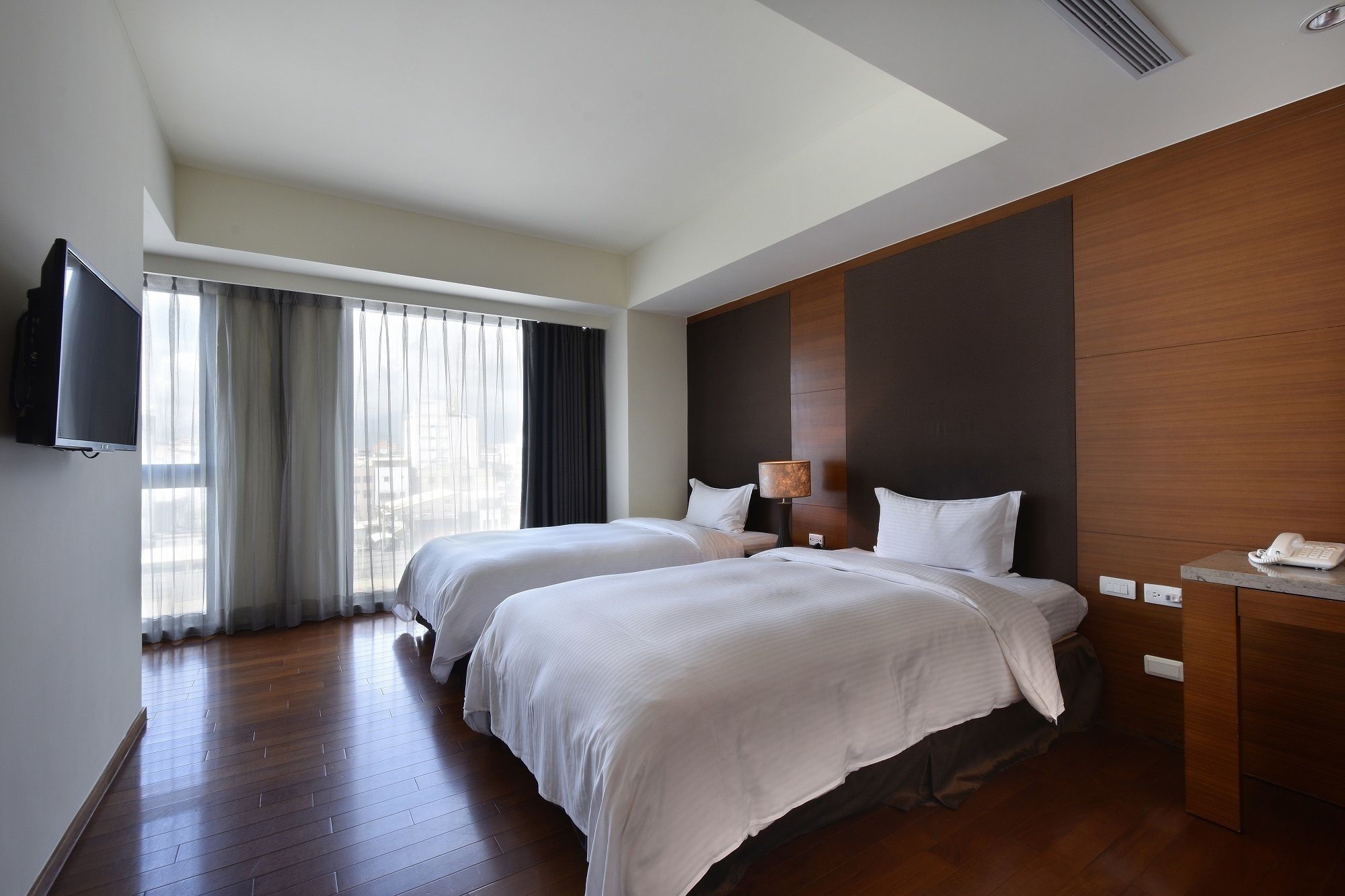 elite twin room | minibar, desk, blackout curtains, free wifi