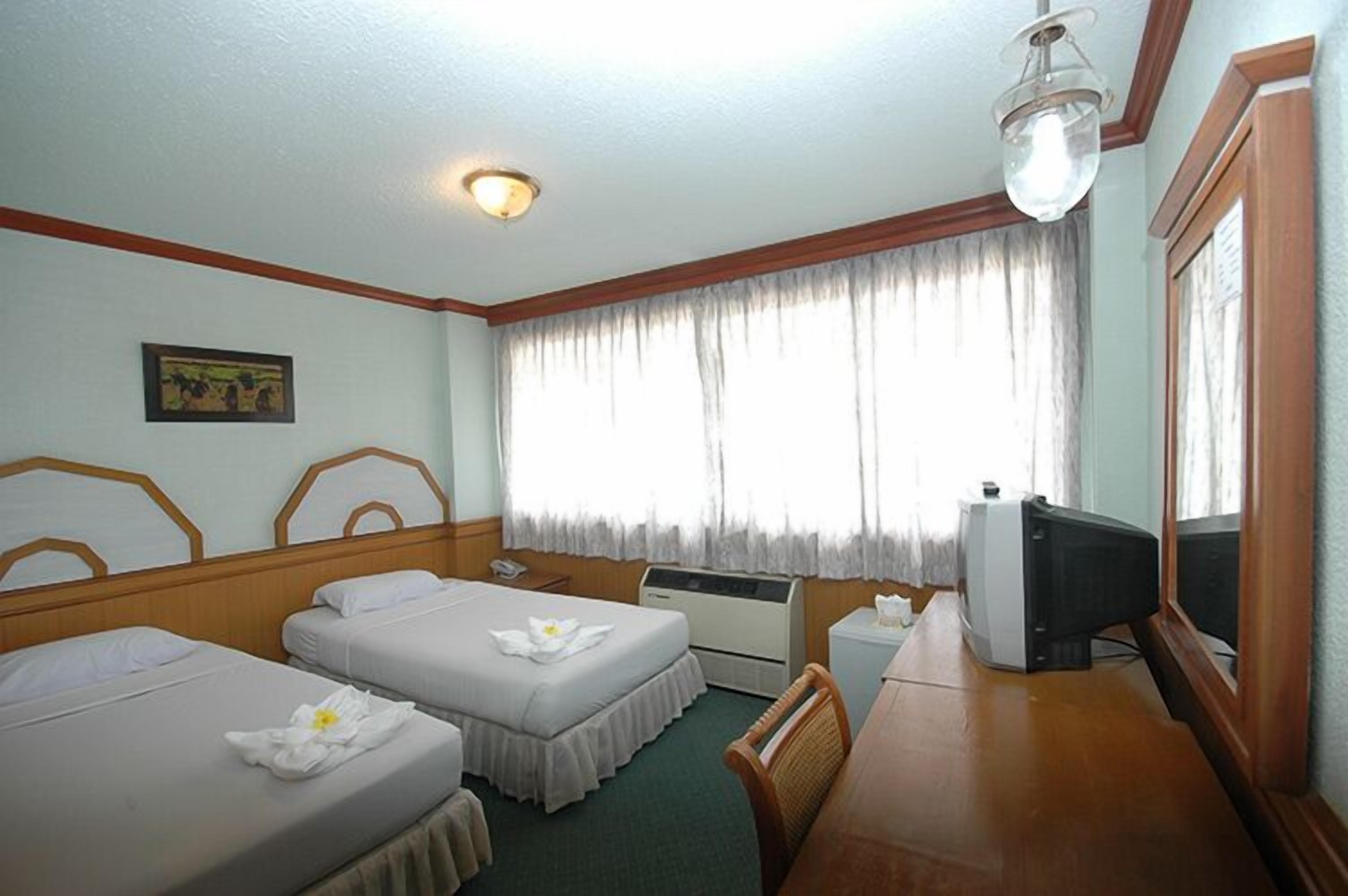 Standard Room | Bureau, Wi-Fi gratuit