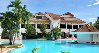 DadD Resort by Lopburi Inn Resort
