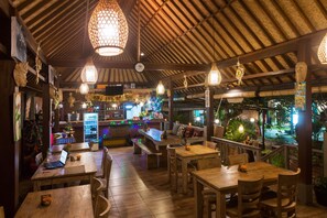 Restaurant - Kiskenda Cottages (Ubud)