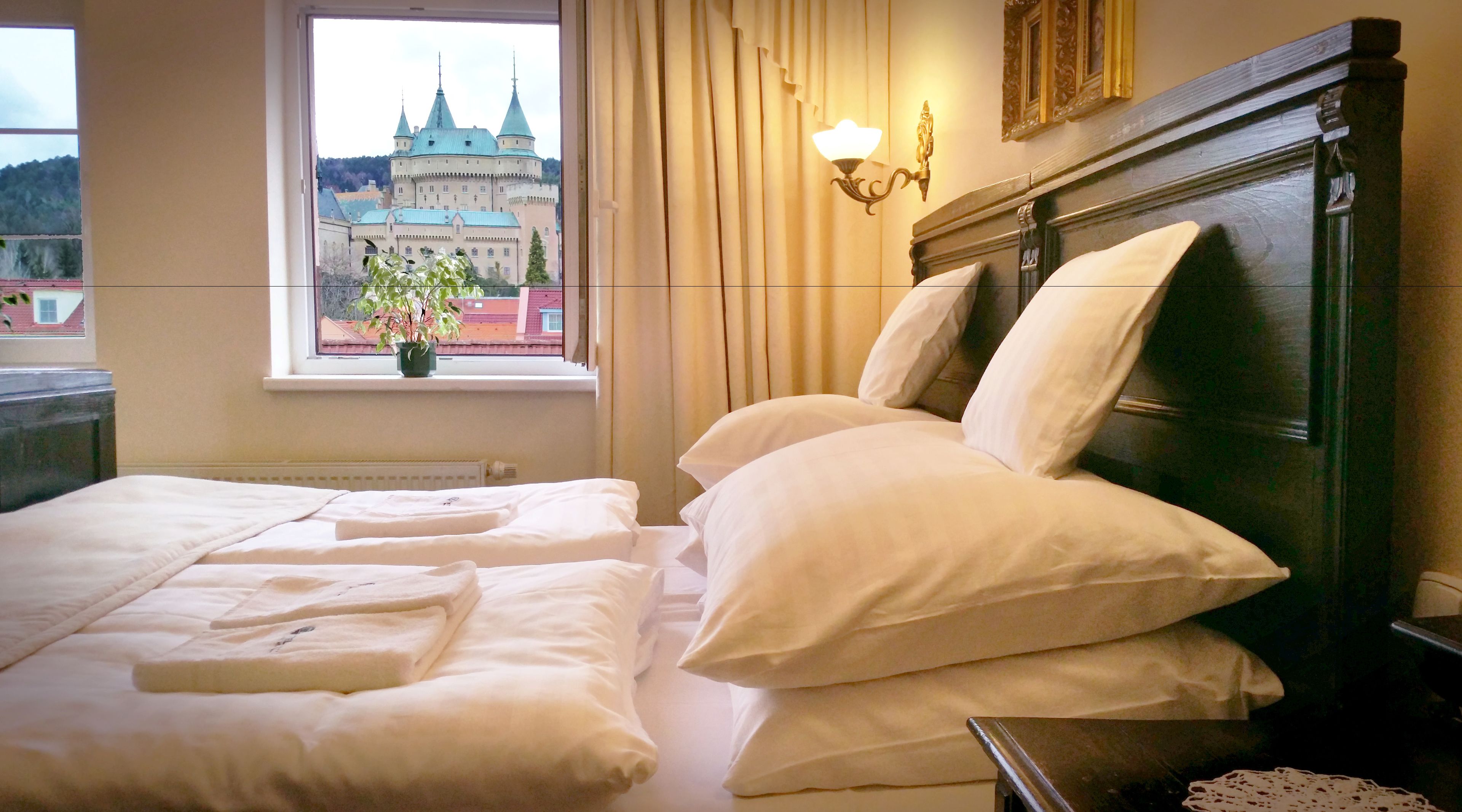 Deluxe Double Room | Hypo-allergenic bedding, minibar, individually decorated