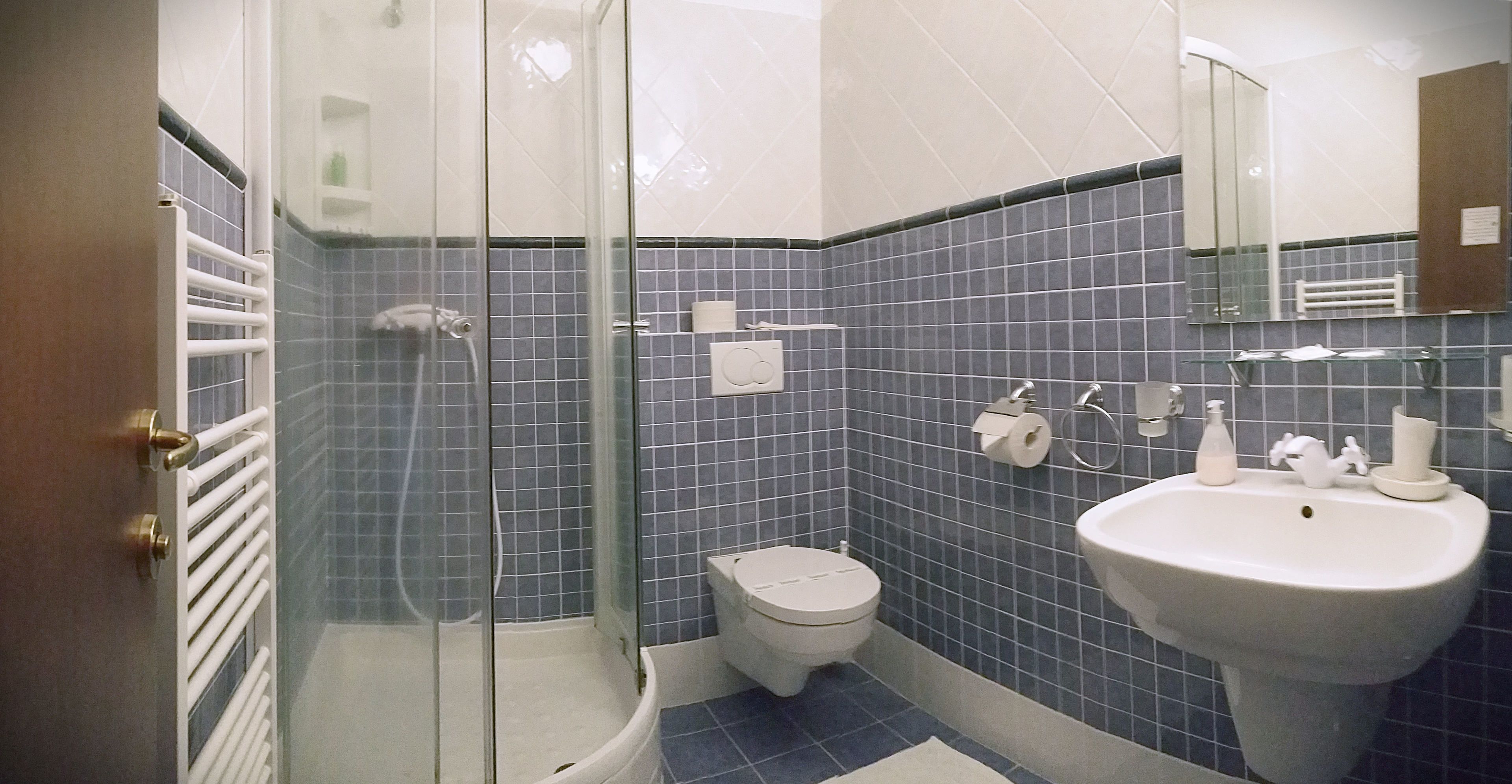 double or twin room | bathroom | free toiletries, hair dryer, towels