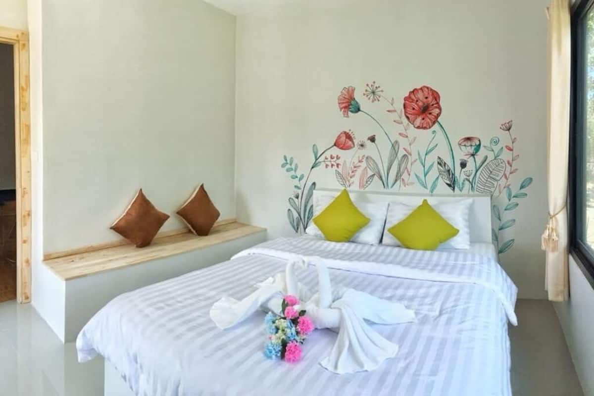 Free minibar, individually decorated, individually furnished