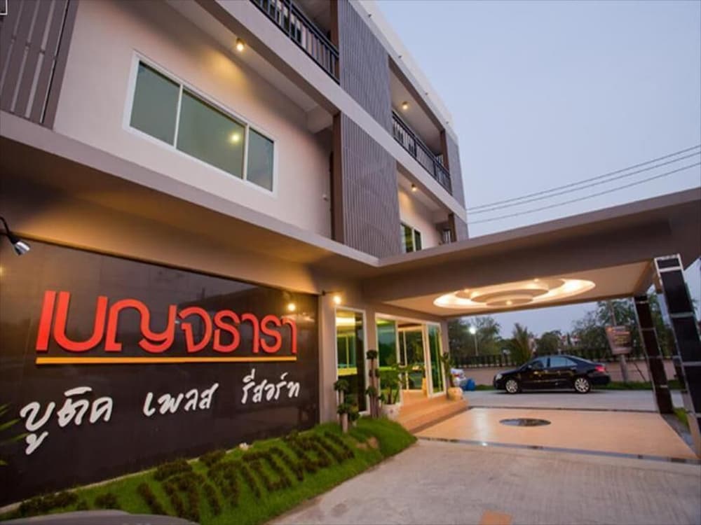 3 Star Hotels