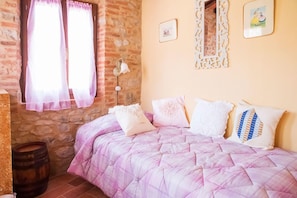 1 bedroom, free cots/infant beds, free WiFi - La Ruota (Bucine)