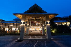 Reception - Natural Park Resort (Pattaya)