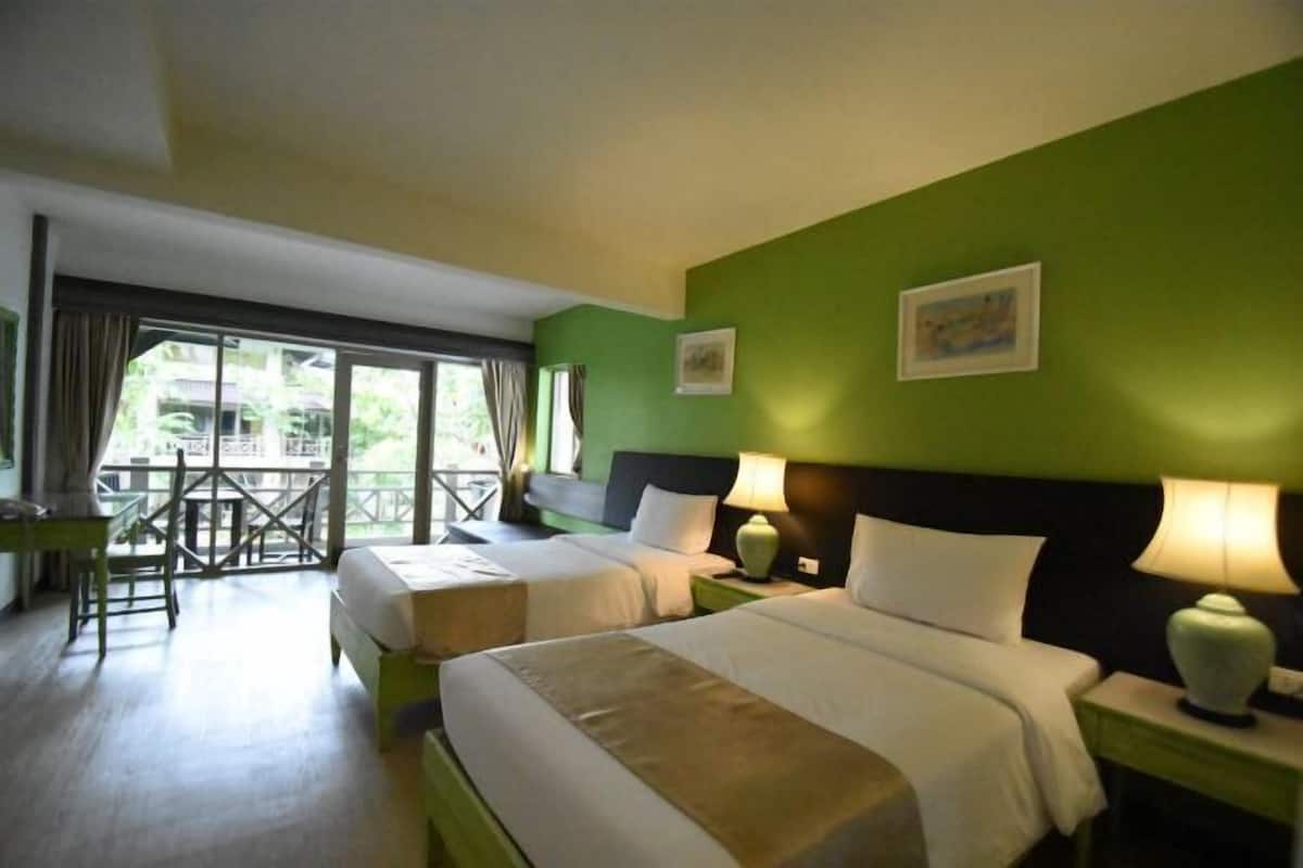 In-room safe, desk, blackout curtains, bed sheets