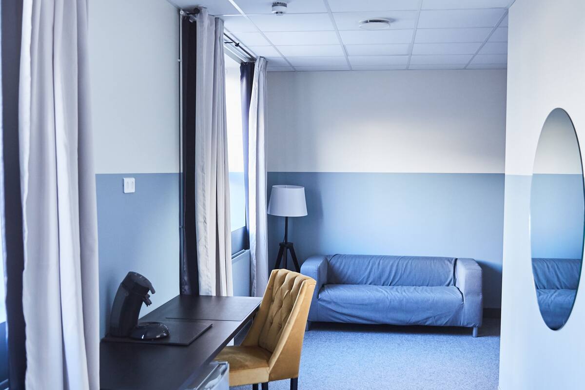 Economy Triple Room, Private Bathroom | Hypo-allergenic bedding, blackout curtains, free WiFi