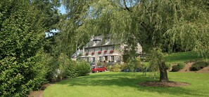 Habitación Confort con 1 cama matrimonial o 2 individuales | Vista al jardín