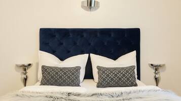 2 bedrooms, in-room safe, desk, soundproofing