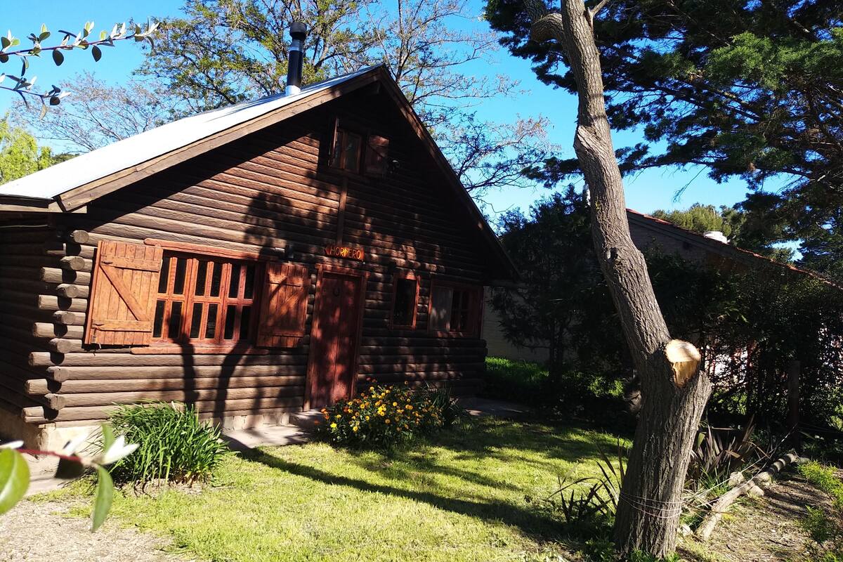 Cabane Romantique, 2 chambres, salle de bains attenante, vue montagne