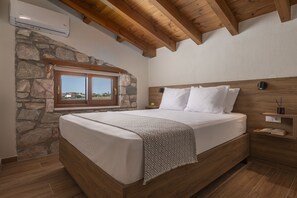 Family Villa, 2 Bedrooms, Private Pool, Pool View | 2 bedrooms, premium bedding, in-room safe, desk - Esperanza Villas (Nea Propontida)