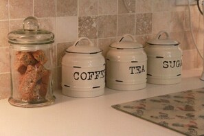 Family Cottage, 2 Bedrooms | Coffee and/or coffee maker - Swellendam Self Catering (Swellendam)