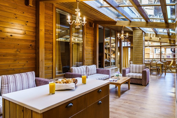 Luxury Apartment, 3 Bedrooms | Living area | TV, DVD player