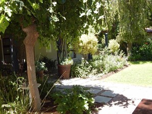 Garden - La Paix Guest House (Beaufort West)