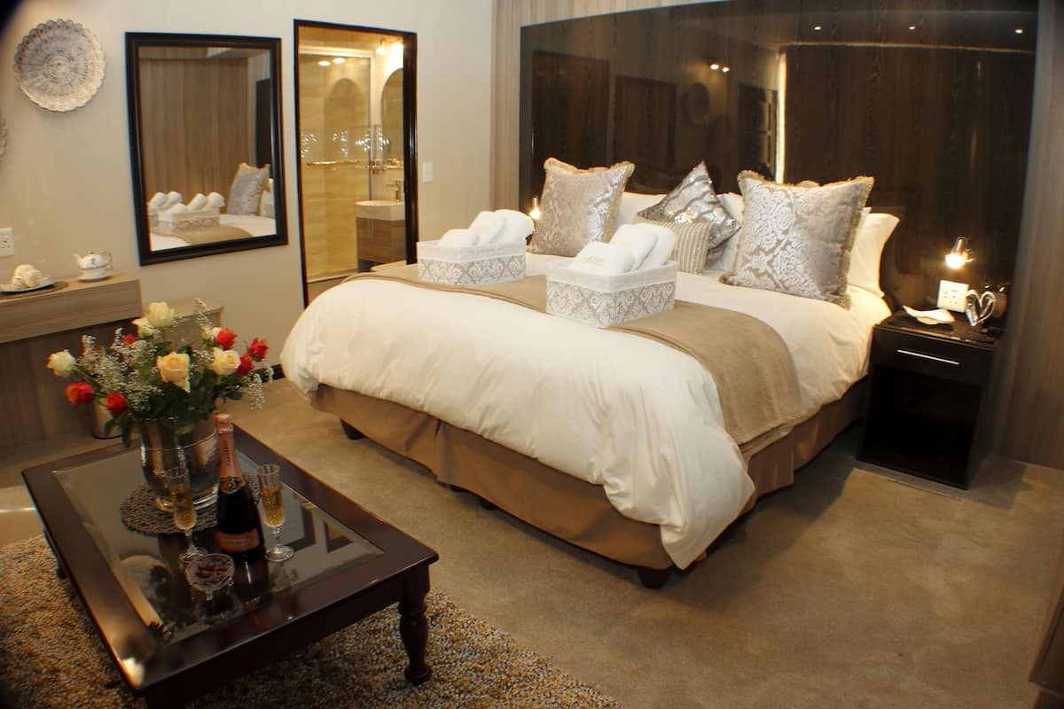 Royal - Second Floor Amazing Views | Ropa de cama de alta calidad y escritorio