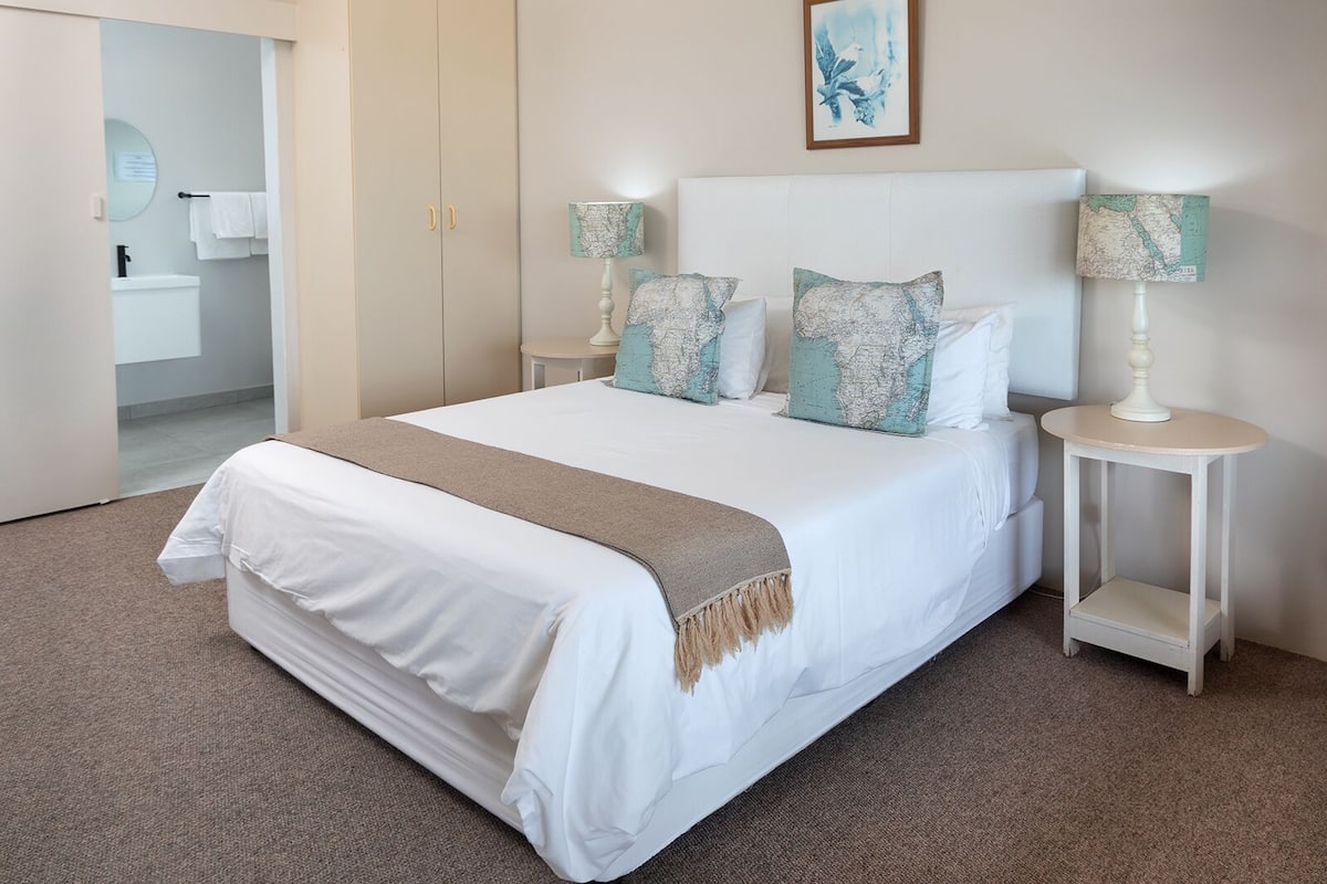 Blackout curtains, iron/ironing board, free WiFi, bed sheets