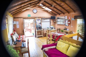 Interior - Samay Wasi Youth Hostel (Cusco)