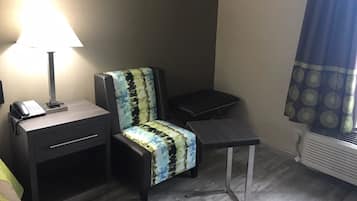 Ropa de cama de alta calidad, escritorio, cunas gratuitas y wifi gratis