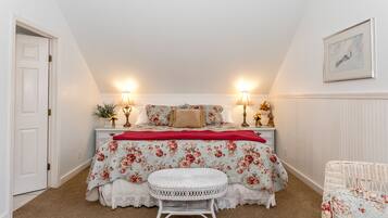 Iron/ironing board, free WiFi