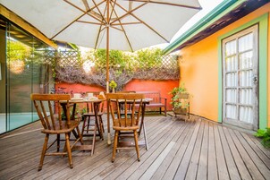 Desayuno bufé gratuito y diario