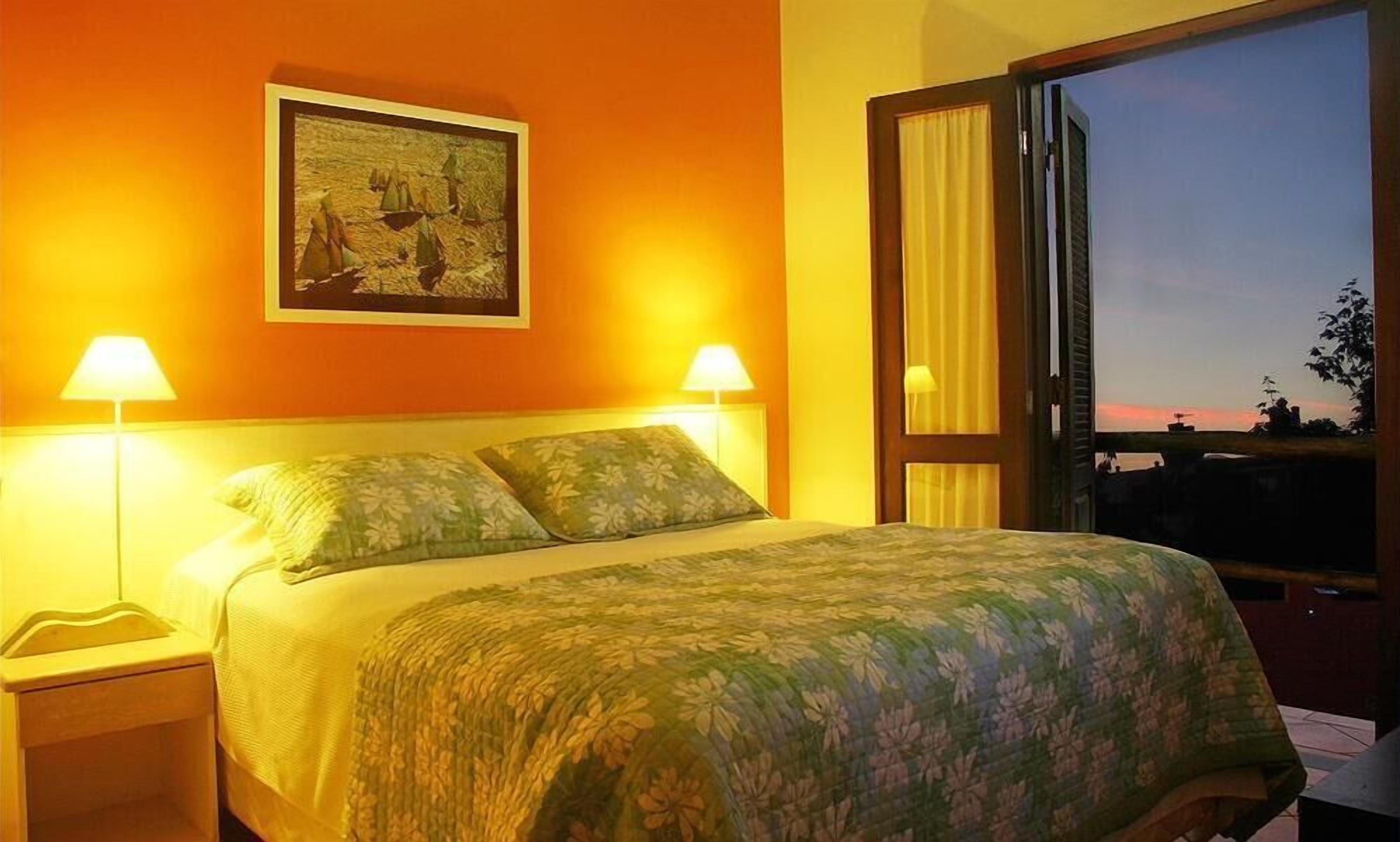 Décoration personnalisée, ameublement personnalisé, bureau