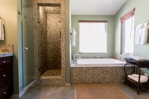 House, 3 Bedrooms (Inspiration Hill) | Bathroom shower