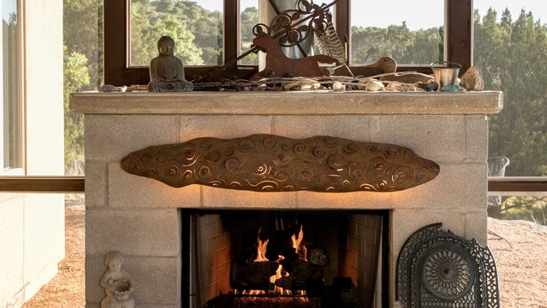 Fireplace - Inspiration Hill (Fredericksburg)